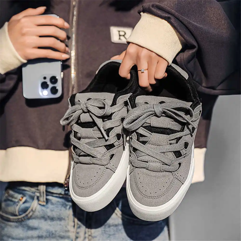 Men'S Accessories Canada - Sepatu bot krem wanita, dengan tali