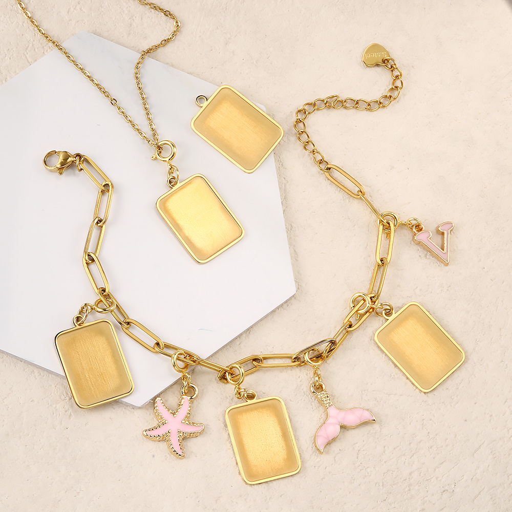 Kalung Liontin Bendera Huruf F - Men Accessories Wrist ulasan dan harga